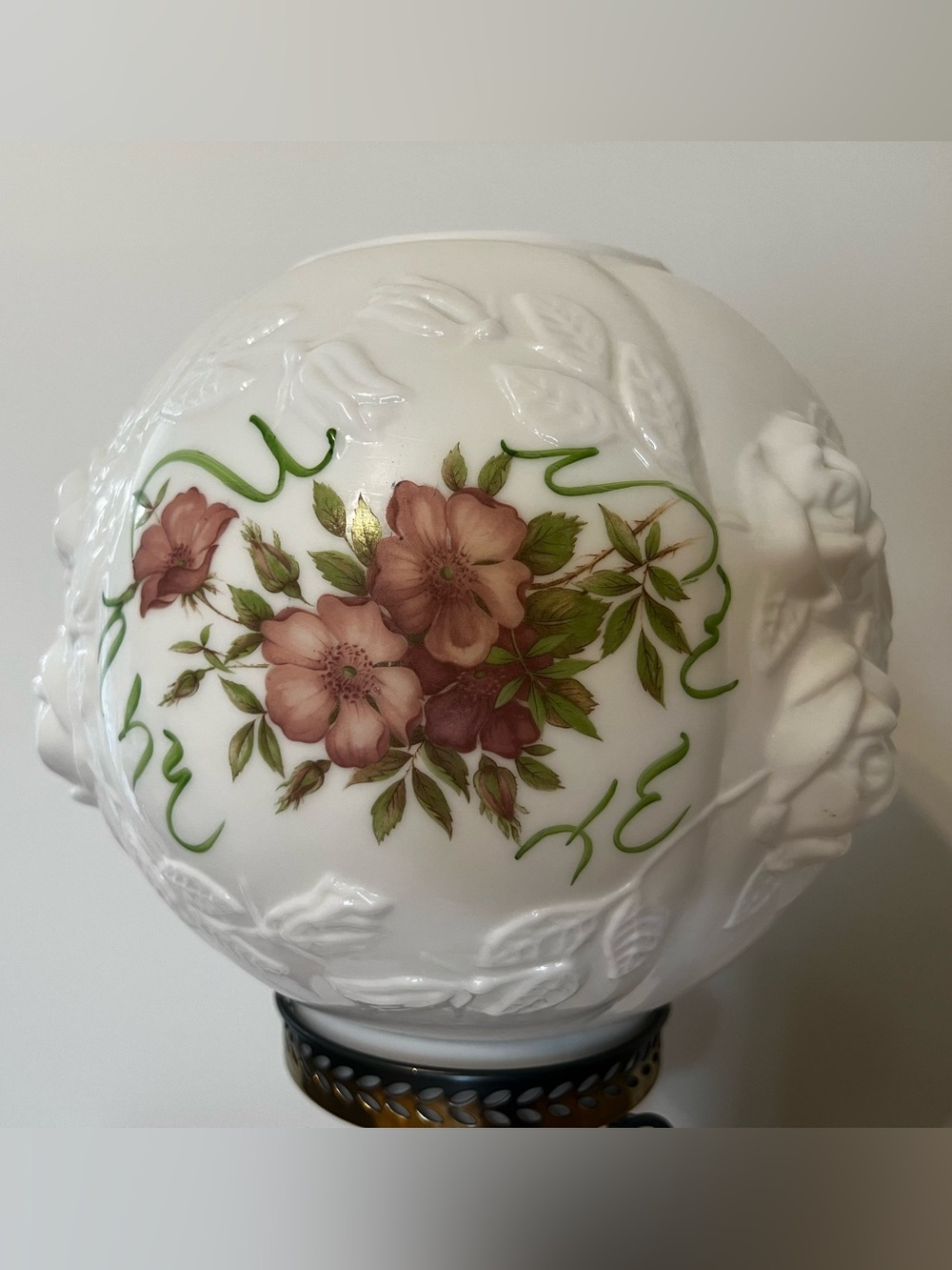 VTG Phoenix Milk Glass cabbage Rose Gone With the Wind 3-way Milk Glass - Picture 3 of 16